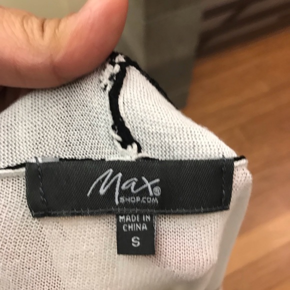 Beautiful blouse by Max - Picture 7 of 7